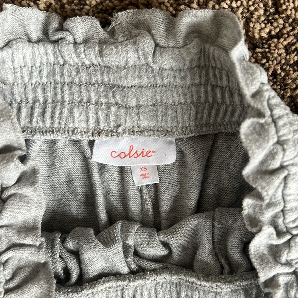 Colsie Cropped Lounge Set - Picture 3 of 6